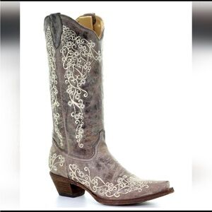 Corral Women's Crater with Bone Embroidery